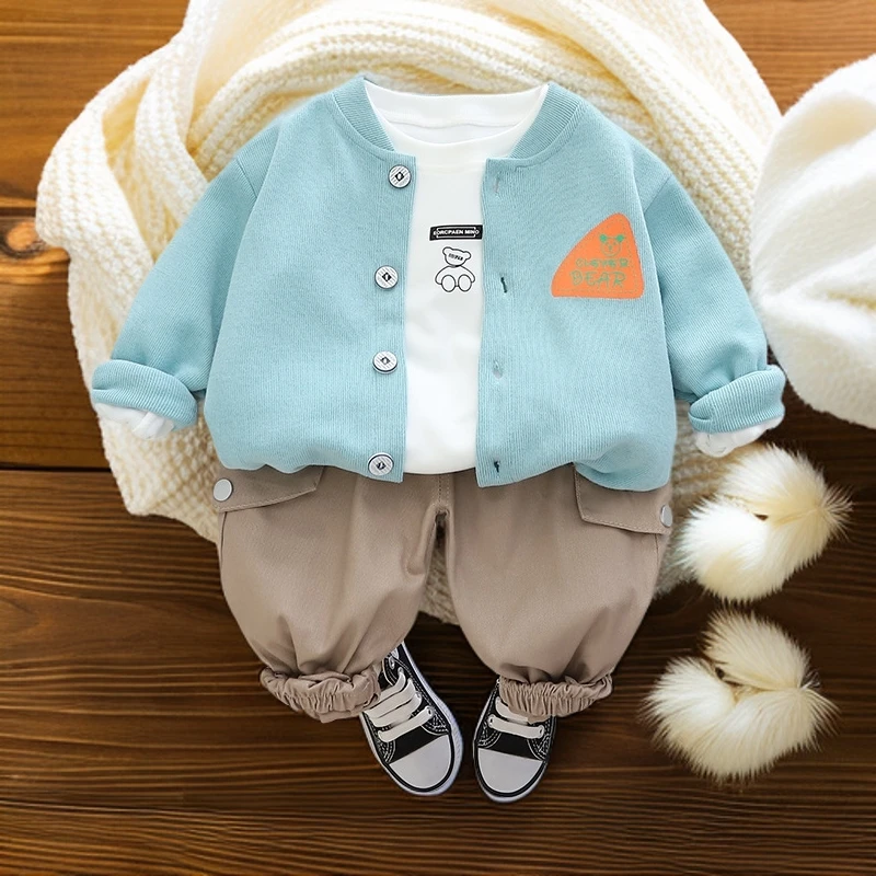 童装男童套装春秋款2025秋款新款贴标熊开衫三件套宝宝深秋外套