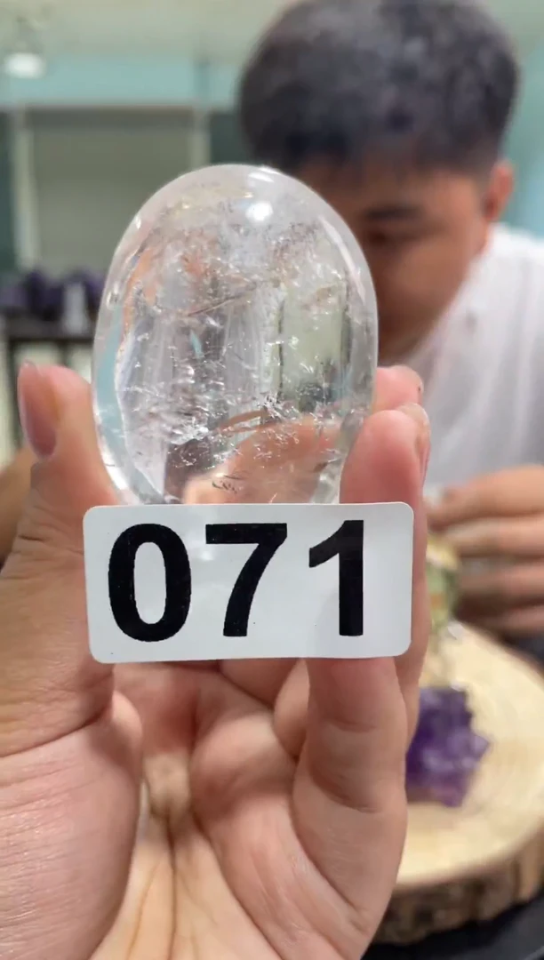 未镶嵌珠宝半成品水晶白水晶肥皂   071