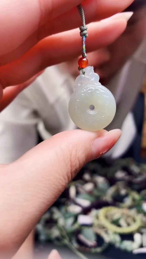 颈饰未镶嵌和田玉多样性发货，拍一发一