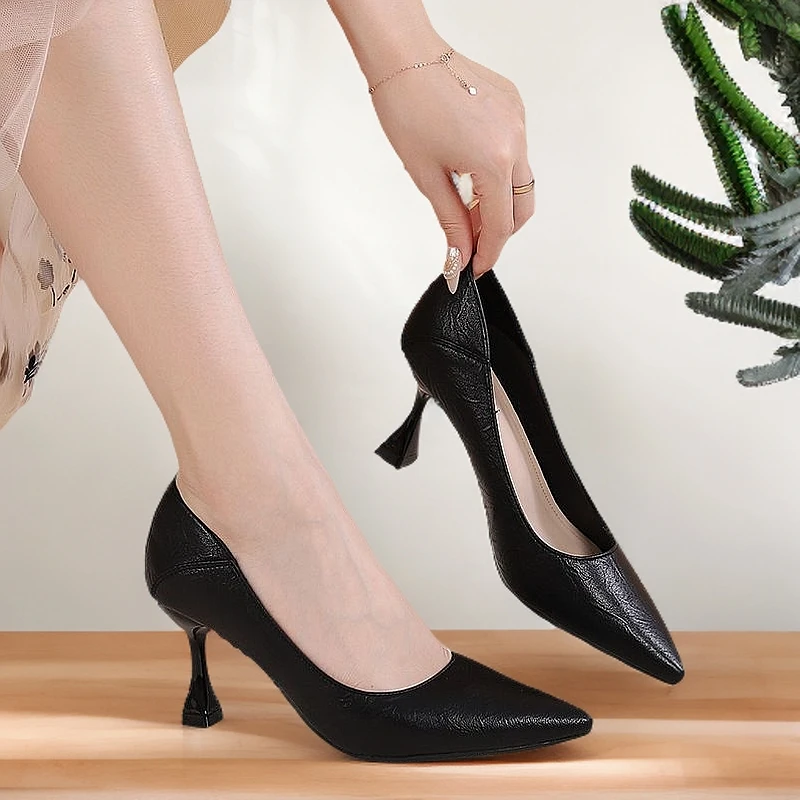 新款2025春秋真皮浅口高跟鞋气质黑色尖头职业工作单鞋软皮鞋