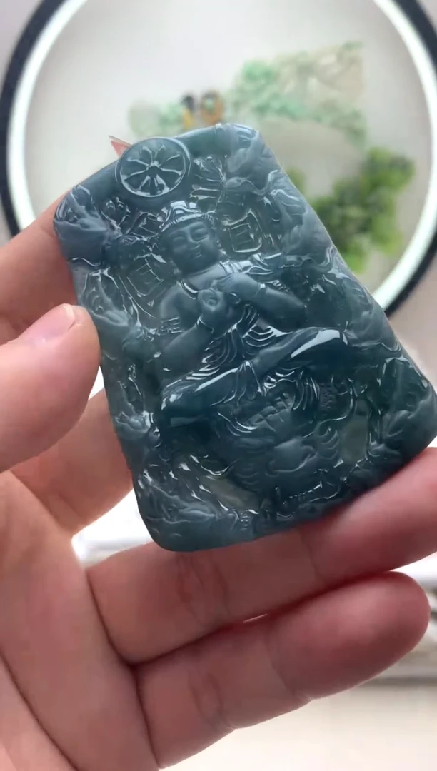 颈饰未镶嵌翡翠大势至