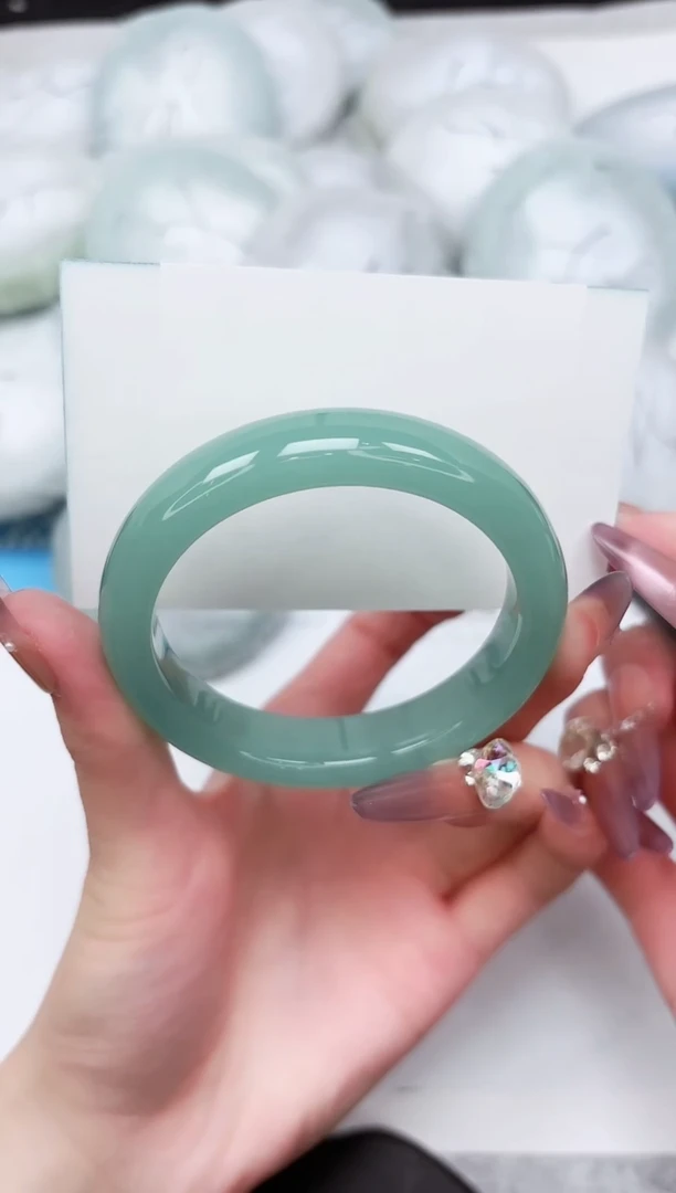 石英质玉手镯未镶嵌152-56