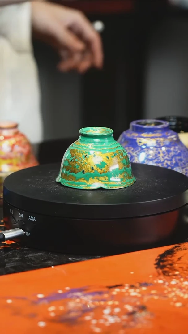 绿金色凤凰单枞杯