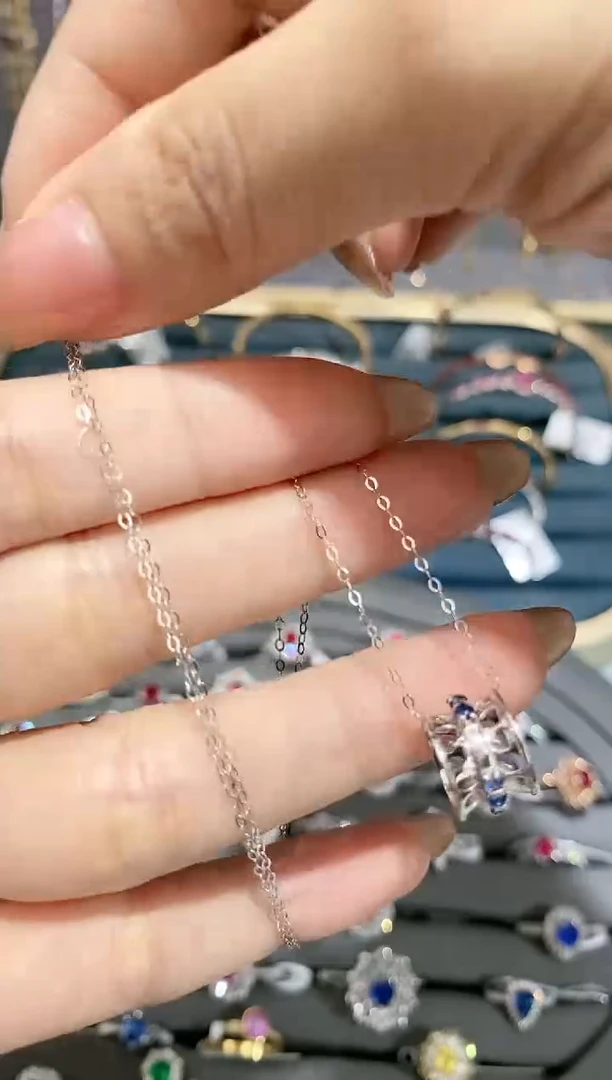 【闪购商品】蓝宝石颈饰18K金镶嵌项链