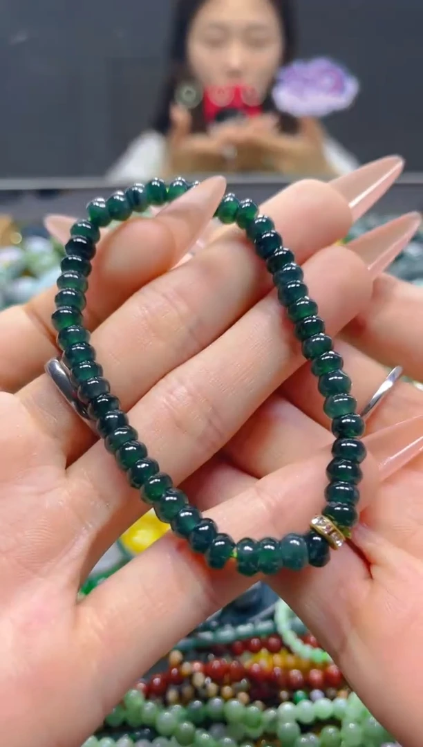 颈饰未镶嵌翡翠5MM