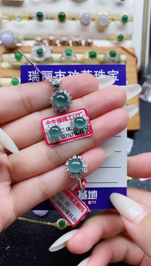 银S925镶嵌戒指翡翠1