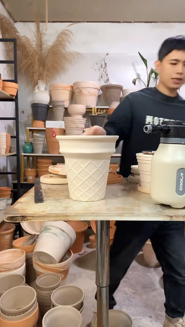 瑕疵无售后22*22白色冰淇淋 1盆无托