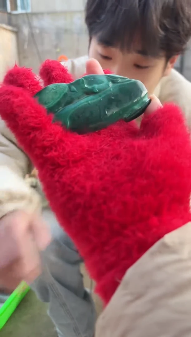 【闪购商品】水晶摆件未镶嵌kongque石  896