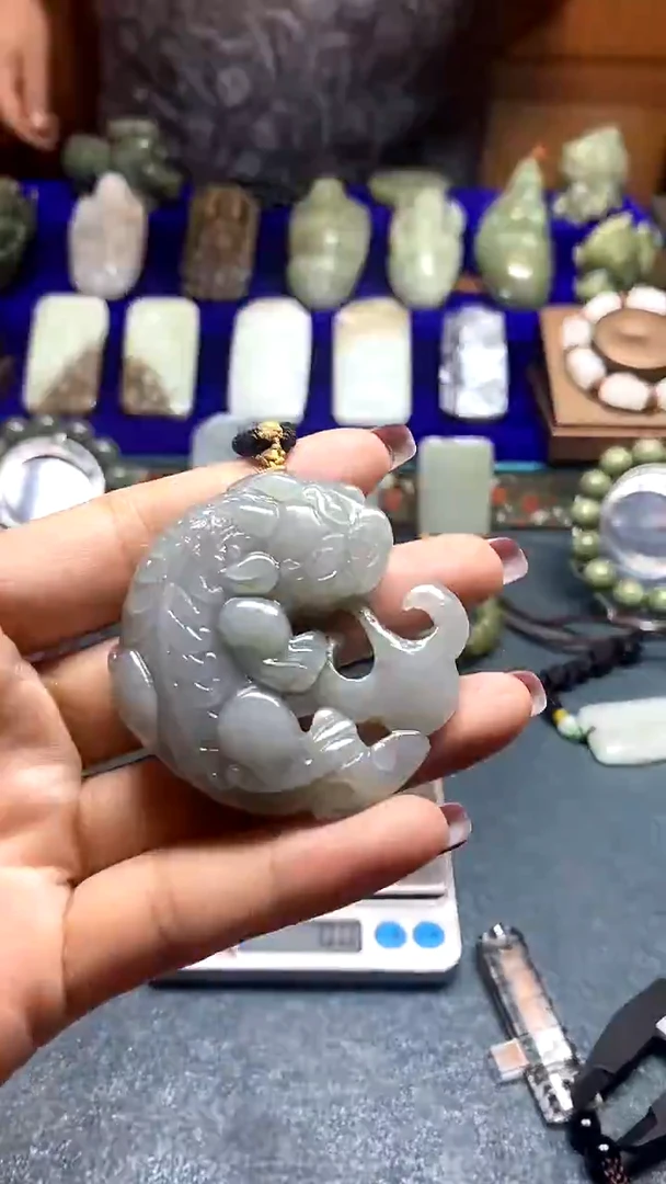 未镶嵌和田玉挂件拍一发一