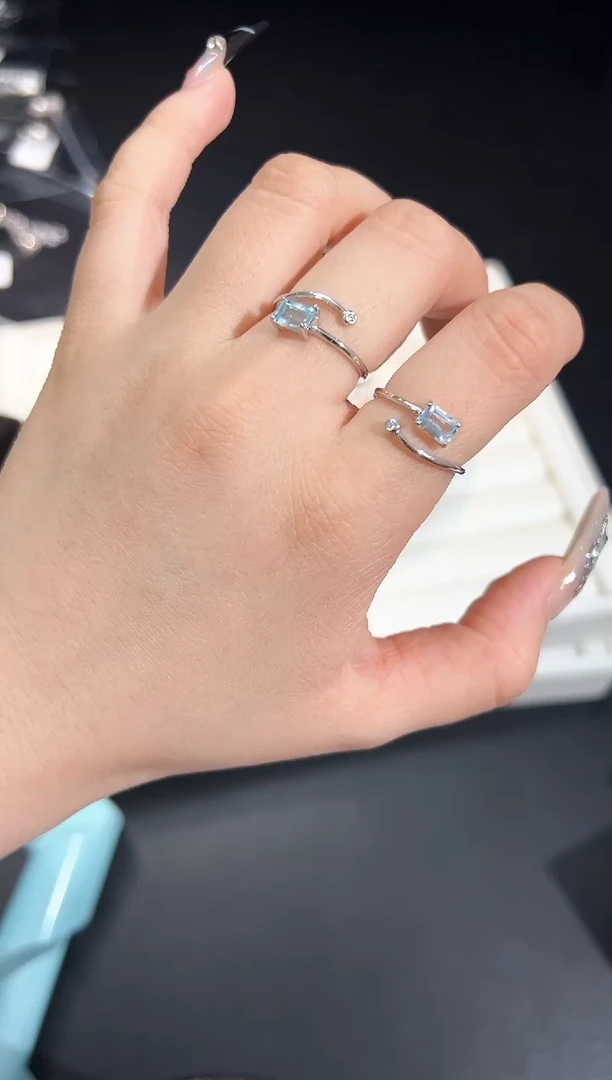 托帕石戒指银S925镶嵌79n多样性发其一/1个