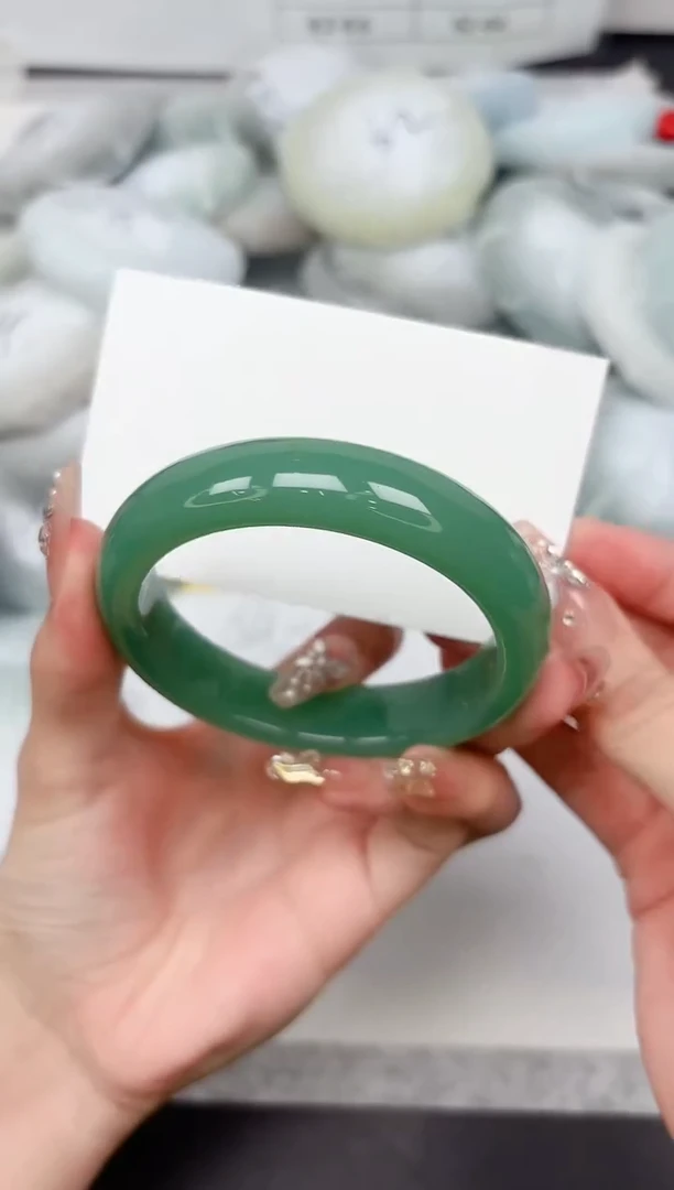 石英质玉手镯未镶嵌103-58.3