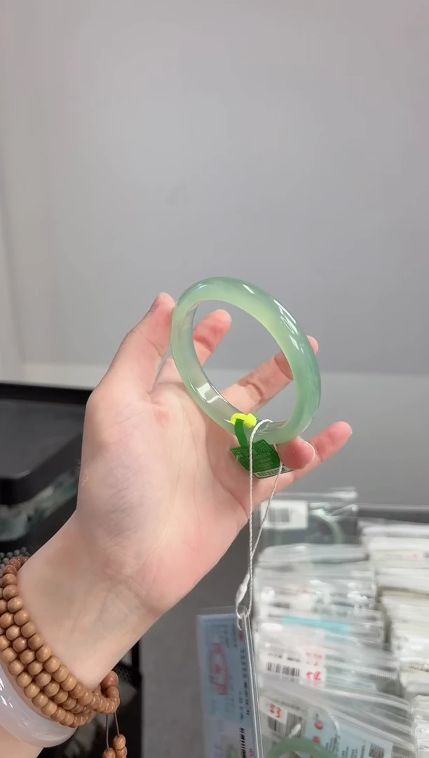 手镯玛瑙/玉髓未镶嵌60圈
