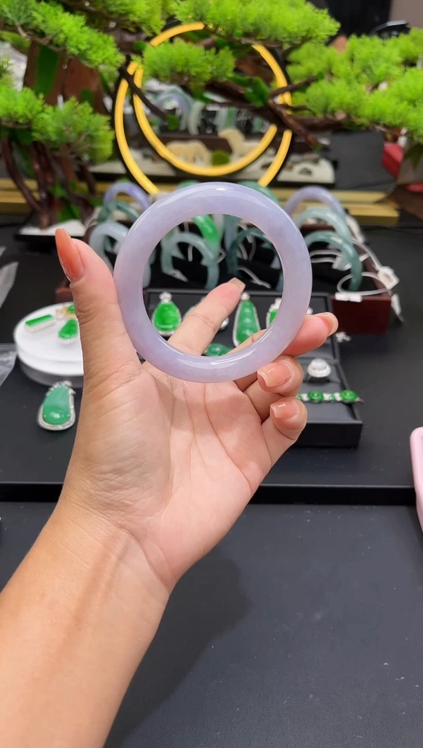 未镶嵌手镯翡翠手镯
