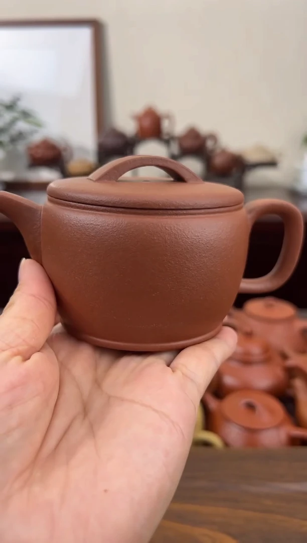 茶壶紫砂红降坡汉瓦壶200CC