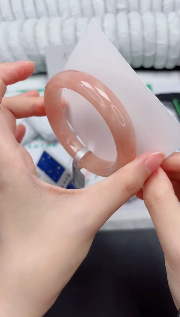 未镶嵌手镯石英质玉67-55.1TH