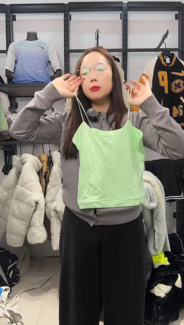 2218闪购编码 Nike/Jordan运动卫衣裤以直播间过款为准 尺码·M