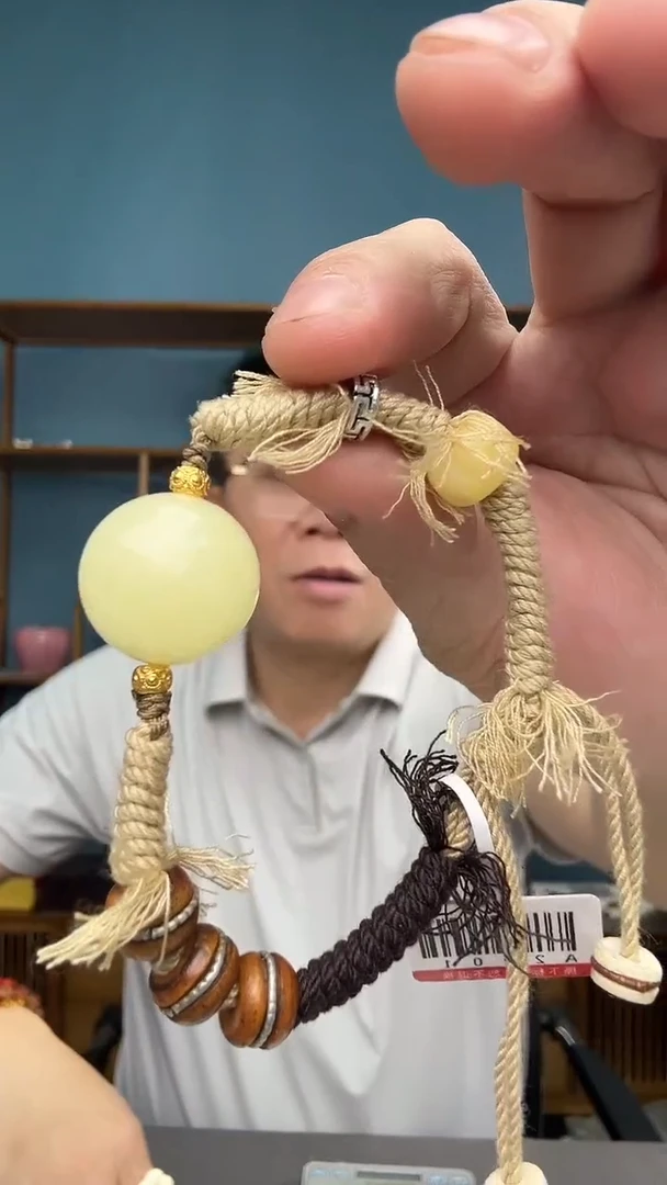 裸石琥珀未镶嵌蜜蜡