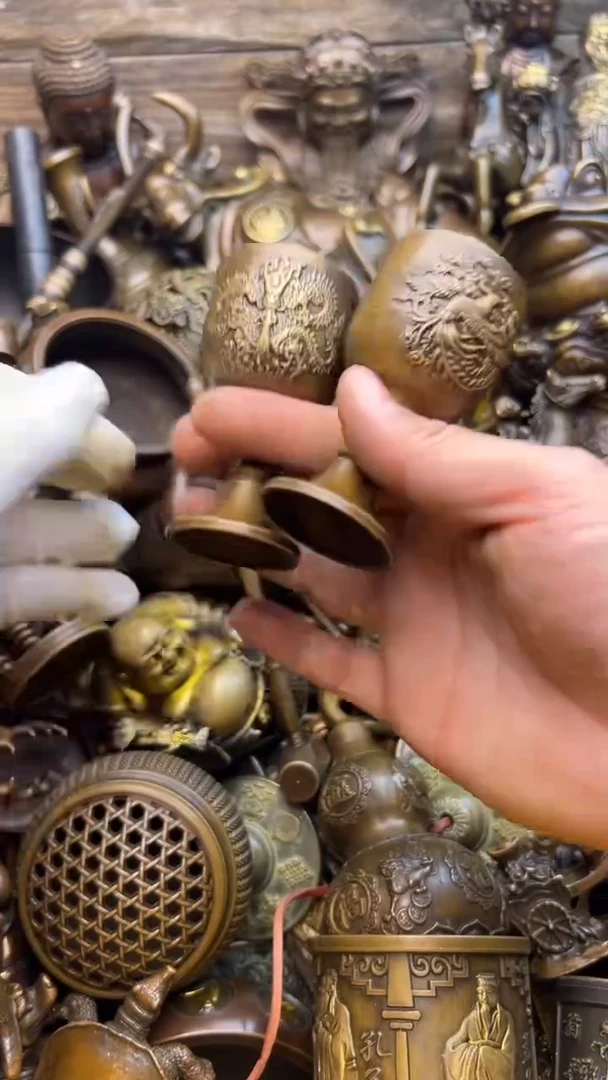 精美铜器，点击下单