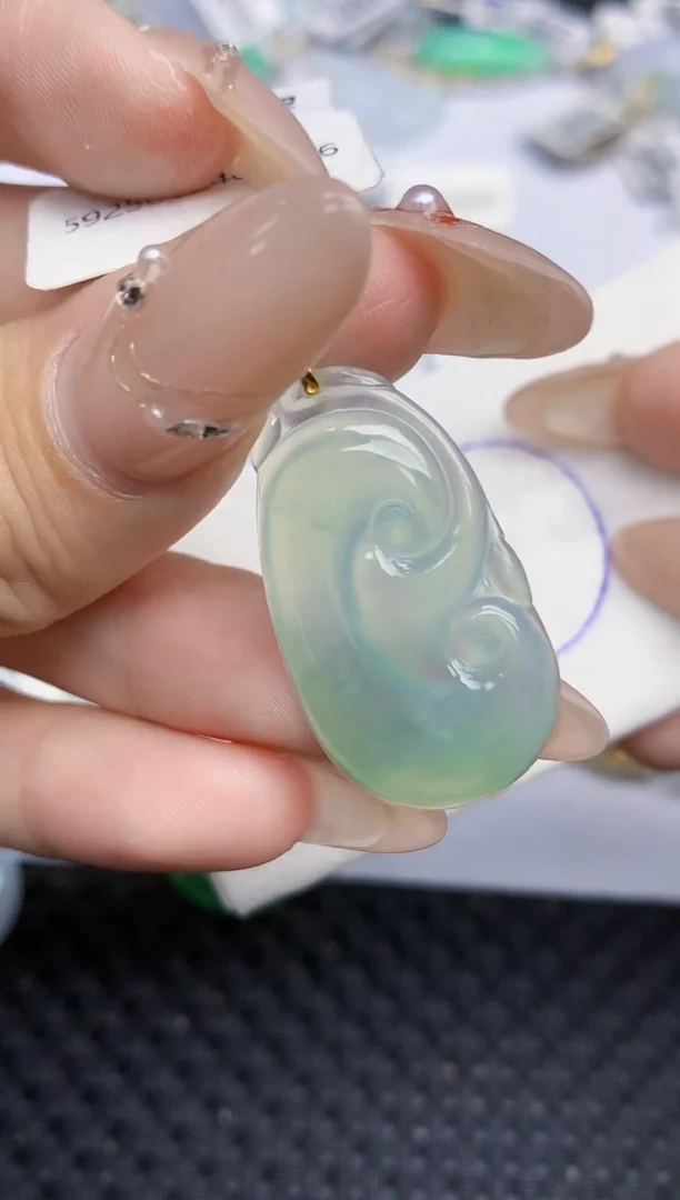 颈饰18K金镶嵌翡翠205   天然翡翠A货  百元以上9米证书费自理