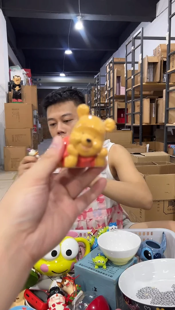 瓷片中古维尼摆件