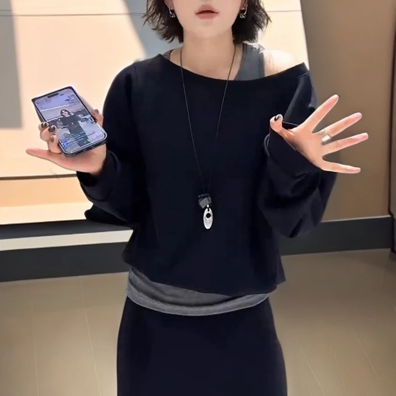 慵懒风假两件露肩长袖卫衣女爆款2026春秋新款宽松百搭显瘦上衣潮