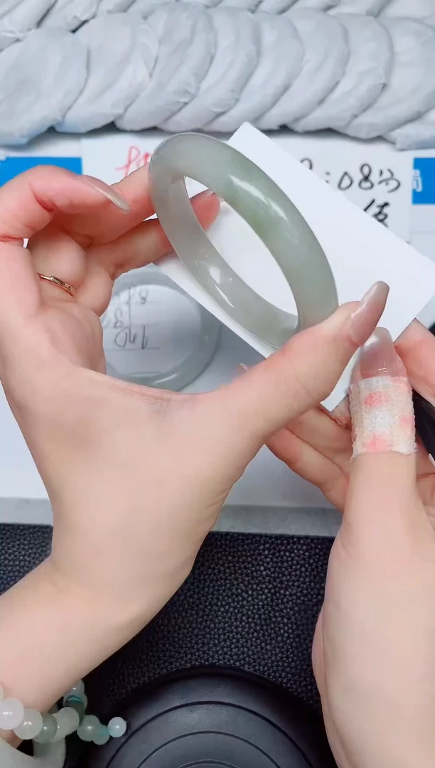 石英质玉手镯未镶嵌199-54.1