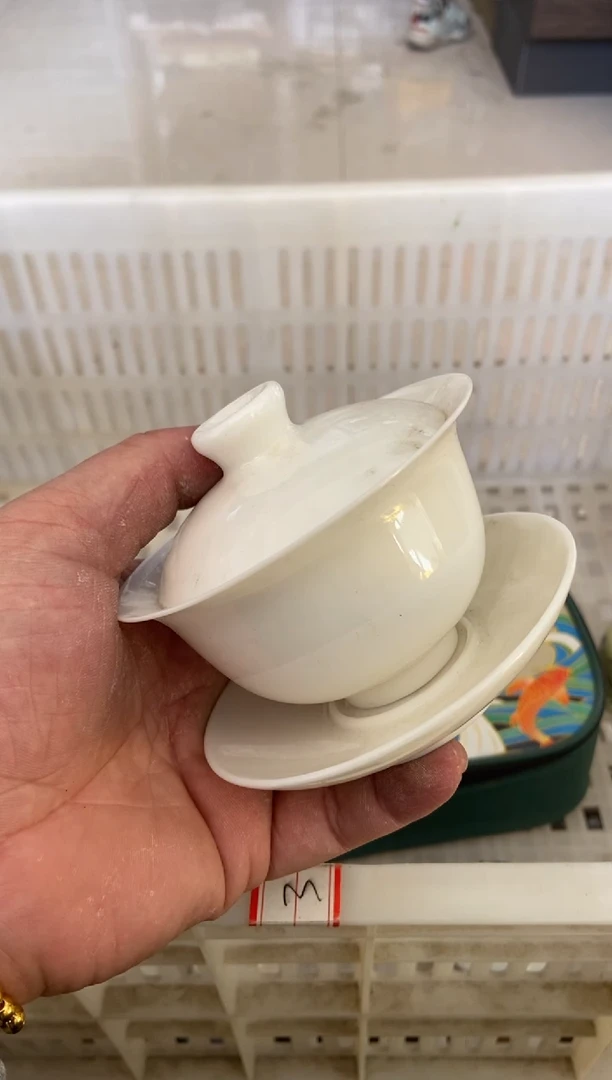 杯子瓷无运费险有瑕疵的摄影的产品有使用过的痕迹有点脏介意勿拍