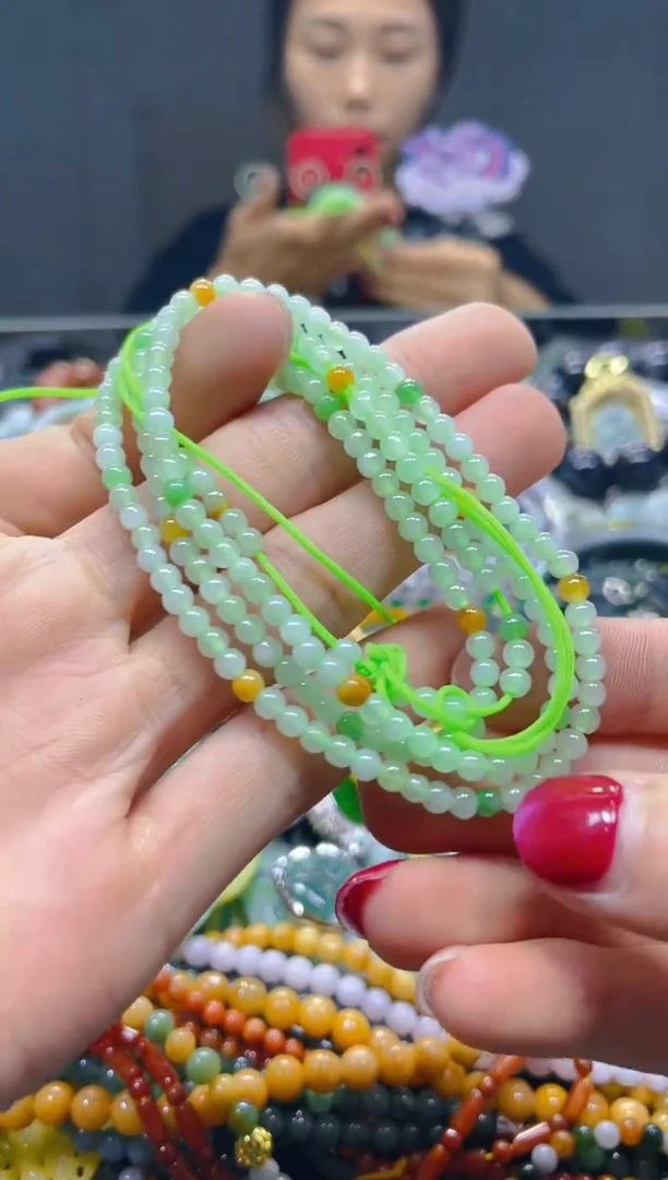 颈饰未镶嵌翡翠3mm/Q/翡翠A货，一件也是批发价