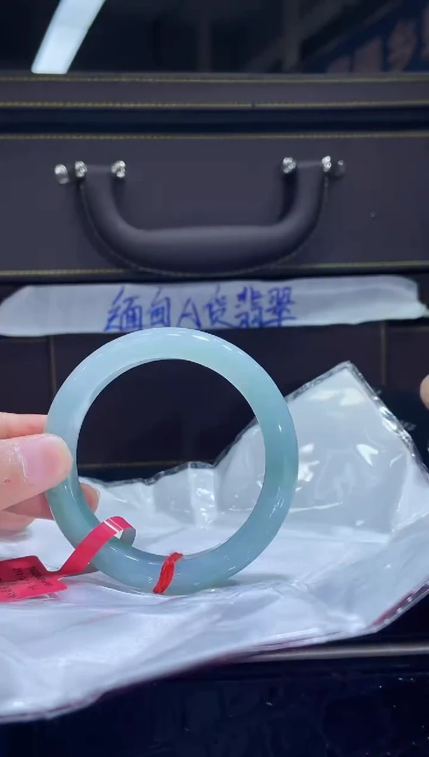 未镶嵌手镯翡翠14