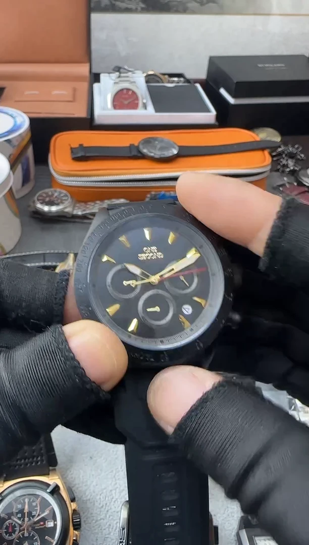 机械机芯锻造碳钢男士腕表