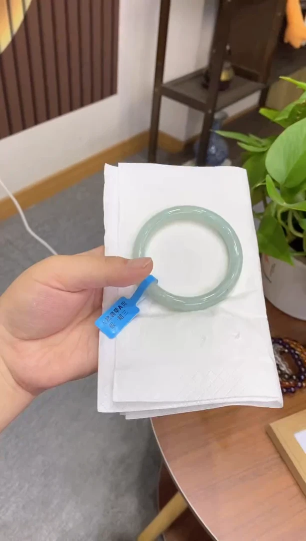 翡翠手镯未镶嵌00004482