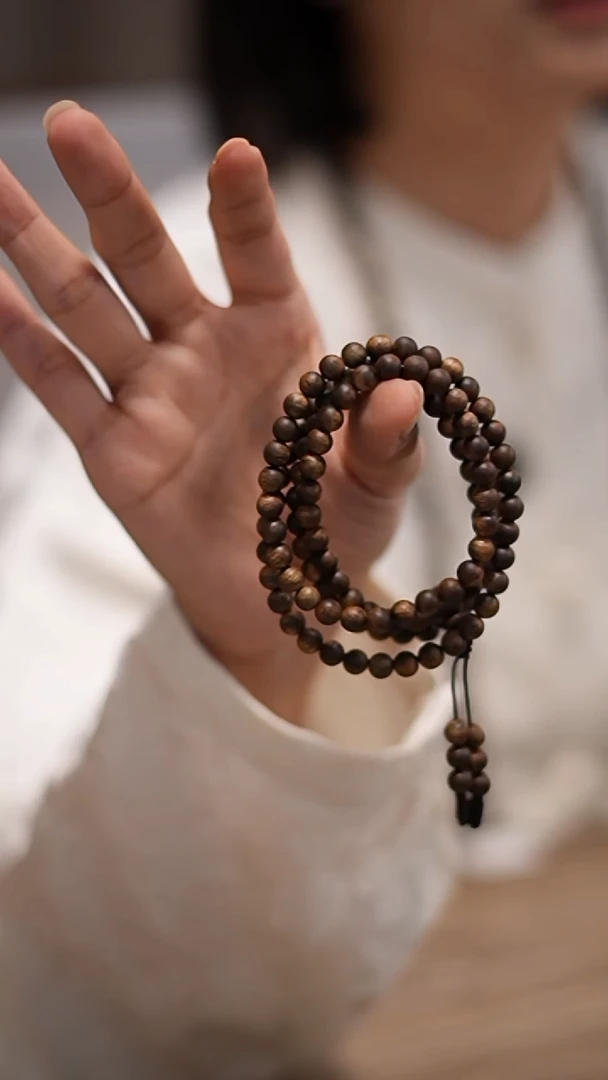 沉香手串张勺子圆珠多圈0.6多样性