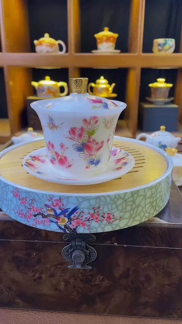 羊脂玉金玉满堂盖碗