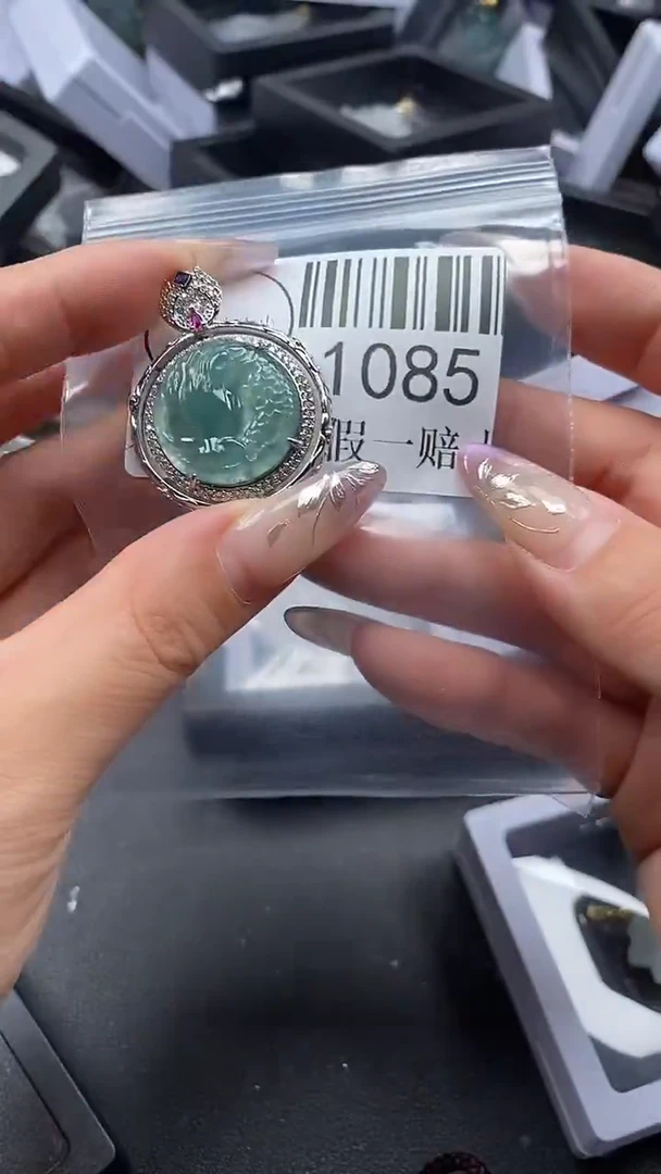 吊坠(不含链)未镶嵌翡翠1085