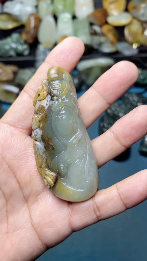 未镶嵌和田玉把件-