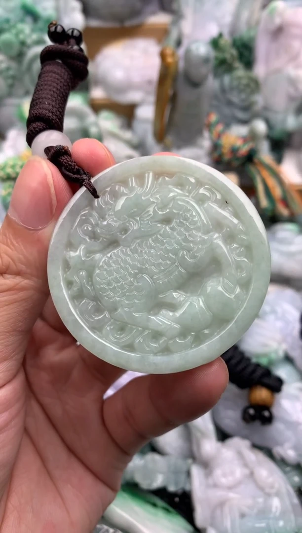 吊坠(不含链)未镶嵌翡翠1