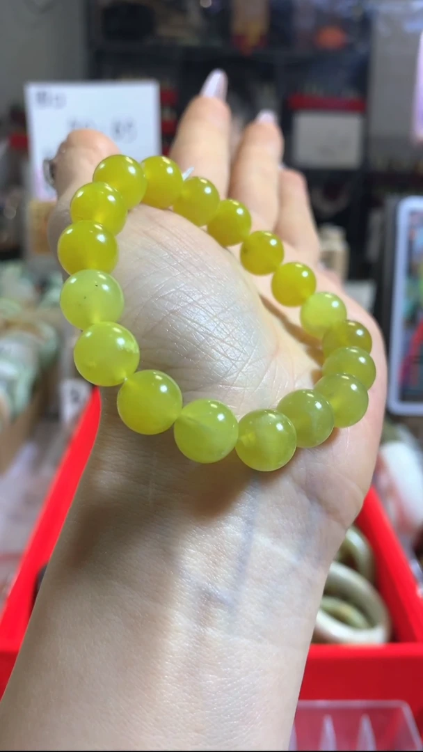 未镶嵌岫玉手镯79 手串  包容