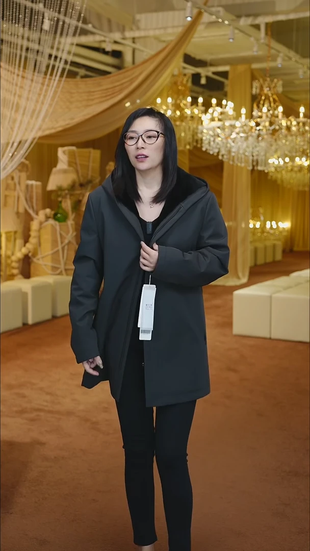 专柜清仓的派克服