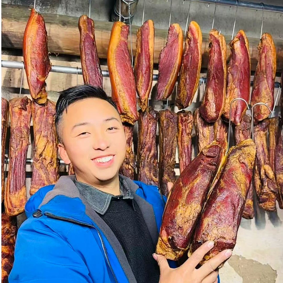 贵州农家跑山猪后退腊肉现称改价上车