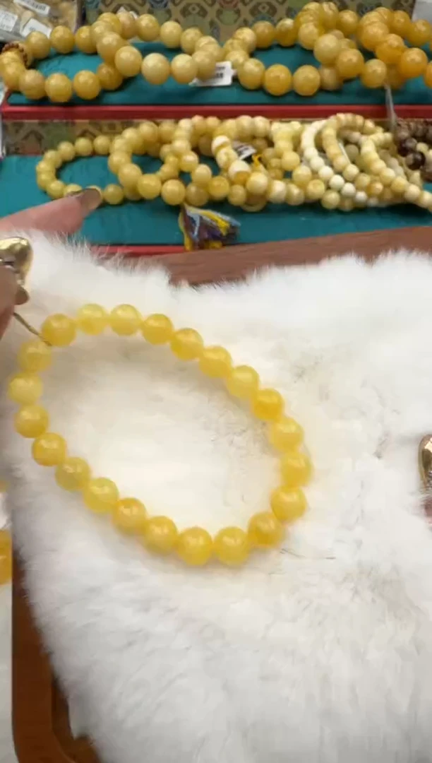 裸石琥珀未镶嵌XD478