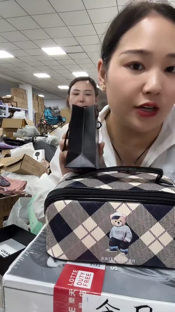 牦牛剖层皮革琪老板女包2号店超好看发图片款想想而定