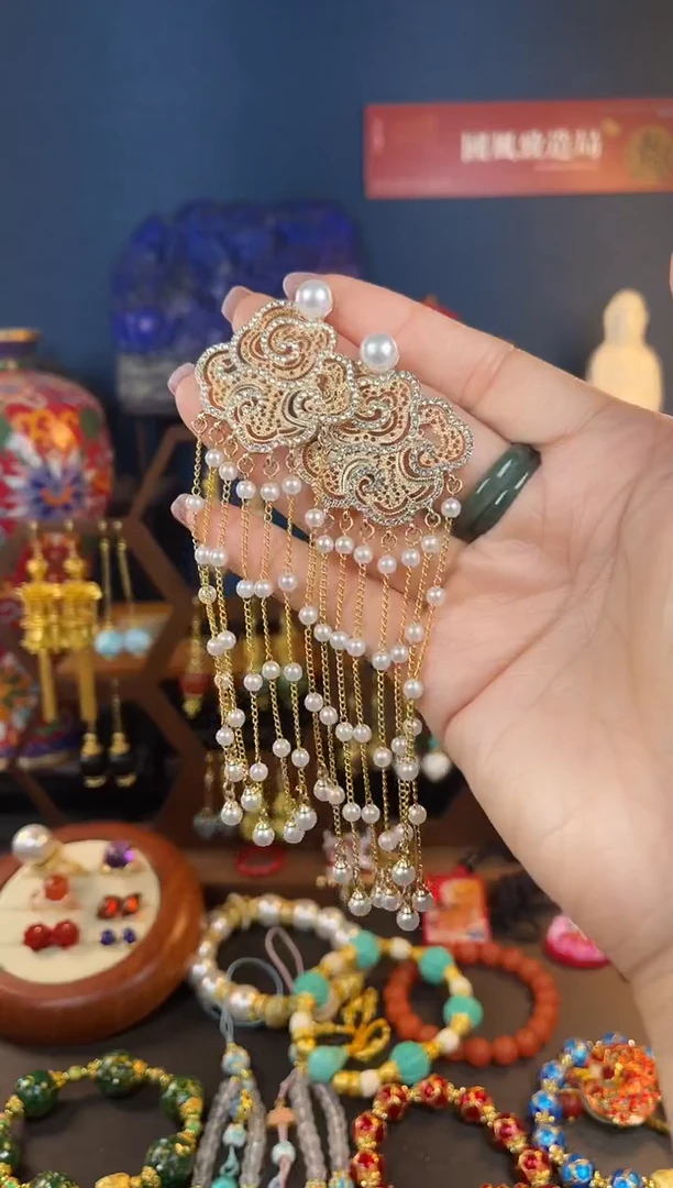 【闪购商品】351号美人卷珠帘花丝镶嵌款耳钉