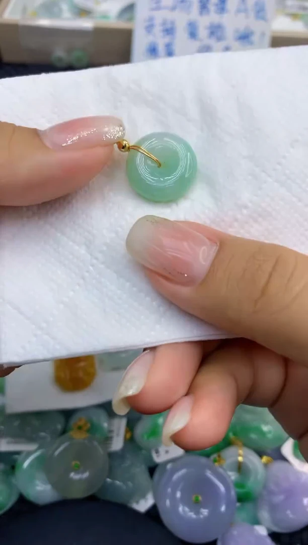 颈饰未镶嵌翡翠天然缅甸A货翡翠