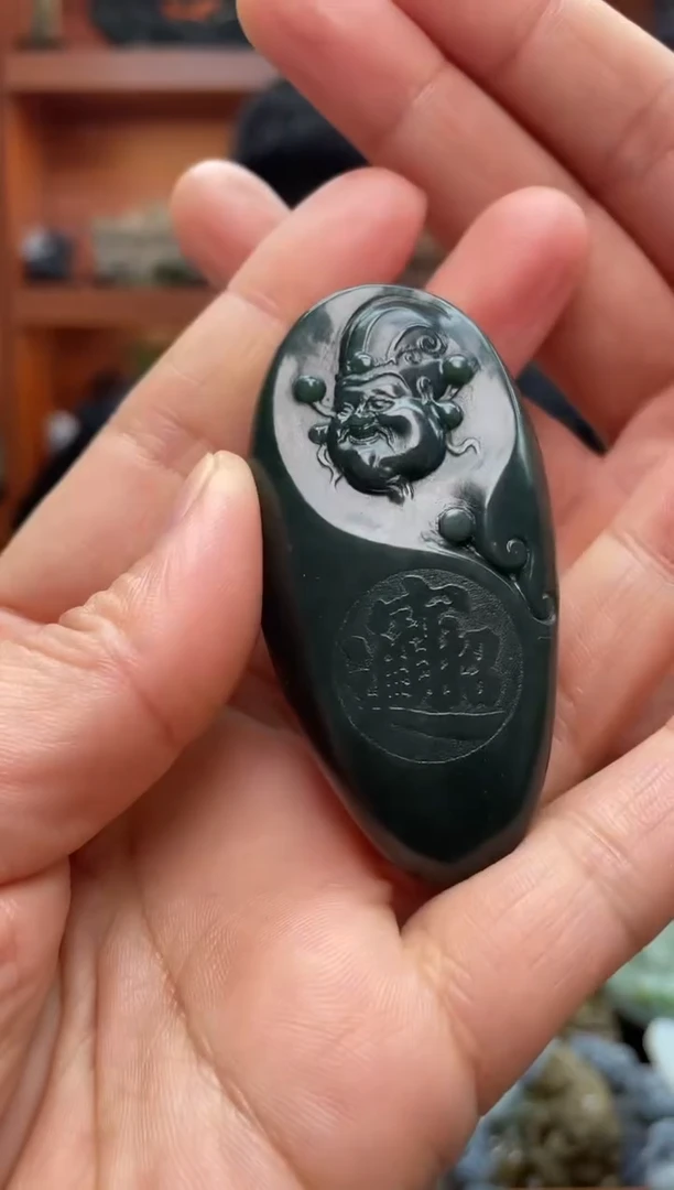 未镶嵌和田玉把件1