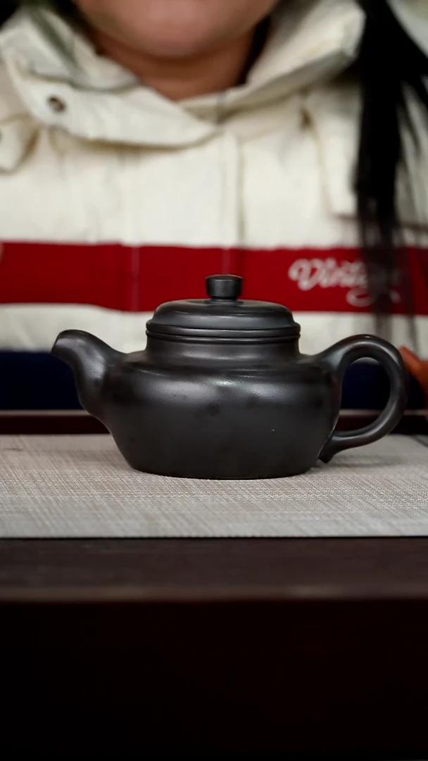 【闪购商品】宜兴原矿紫砂壶茶壶300C