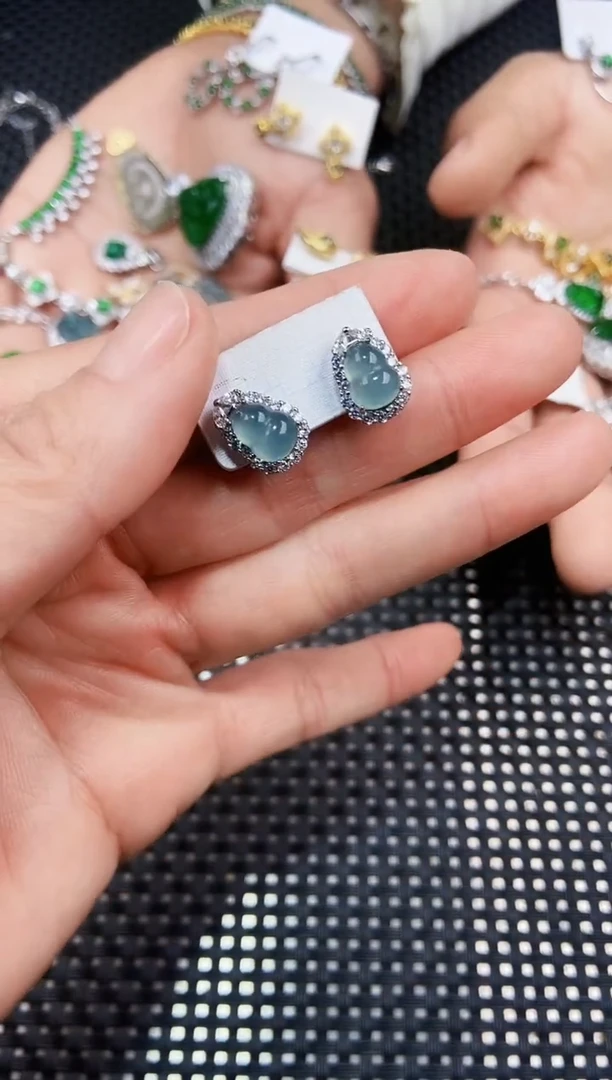 【闪购商品】翡翠耳饰未镶嵌11111111