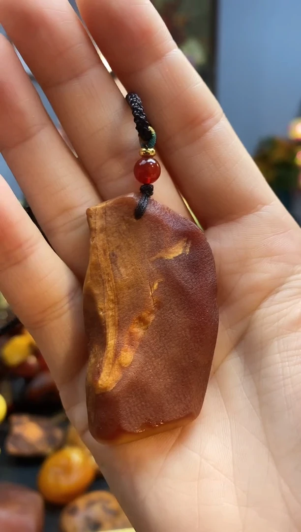 琥珀颈饰未镶嵌挂件