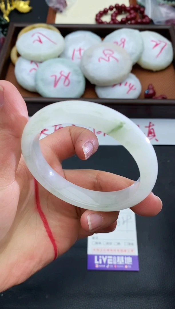 未镶嵌手镯石英质玉60+58/59