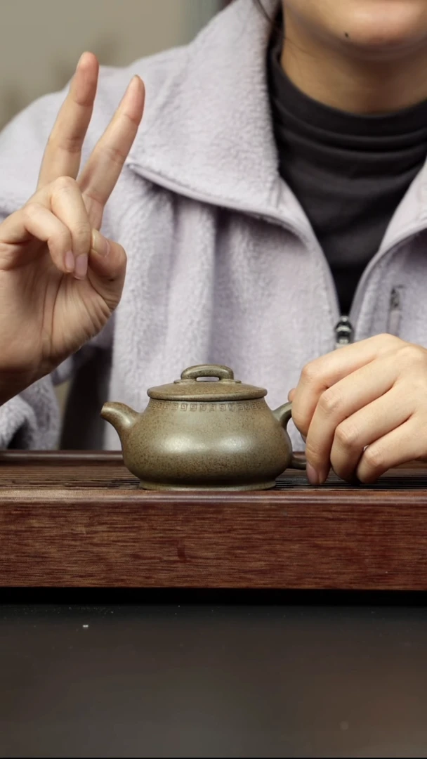 紫砂茶壶蟹壳青柴烧 儒瓢