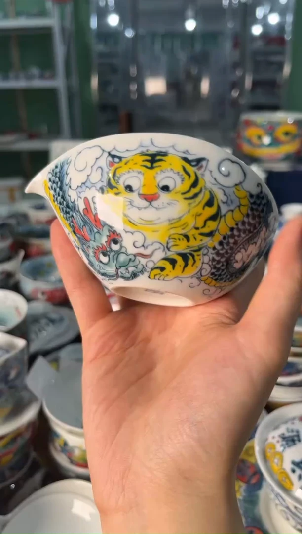 陶瓷昨明景德镇陶瓷：公道杯